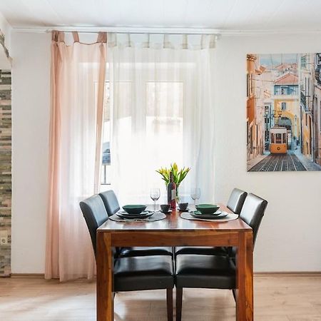 Апартаменты E"Stein 3 Zkb Terrasse Кобленц Экстерьер фото