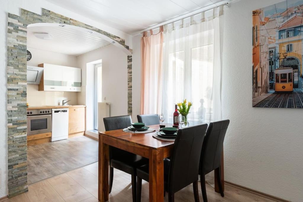 Апартаменты E"Stein 3 Zkb Terrasse Кобленц Экстерьер фото